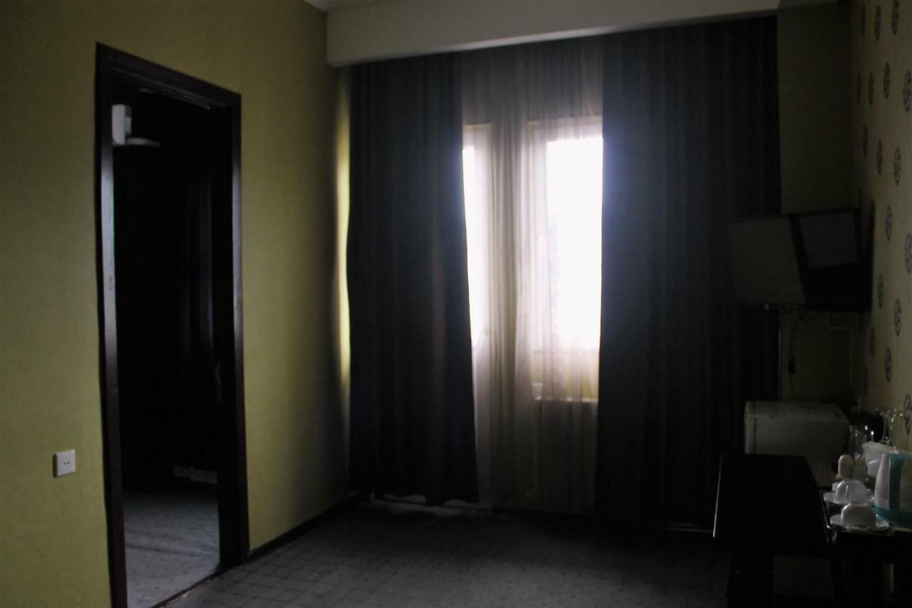 Panorama Eco-Hotel Tbiliszi Kültér fotó