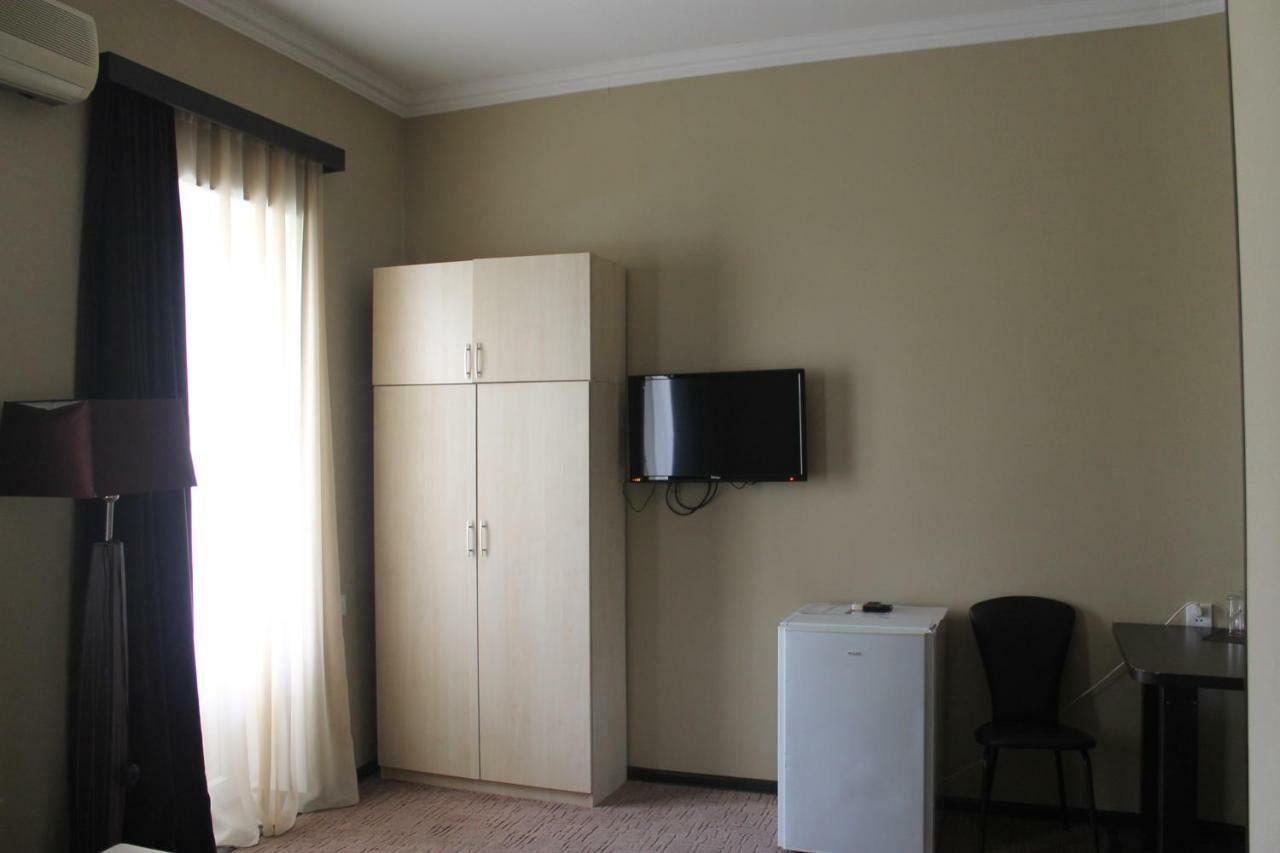 Panorama Eco-Hotel Tbiliszi Kültér fotó